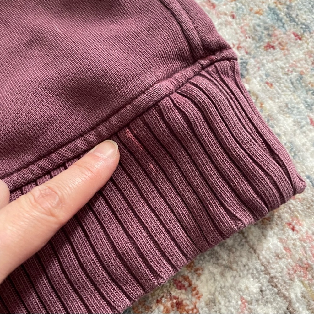 Aerie Women's Burgundy Ribbed Sweatshirt - Picture 7 of 10